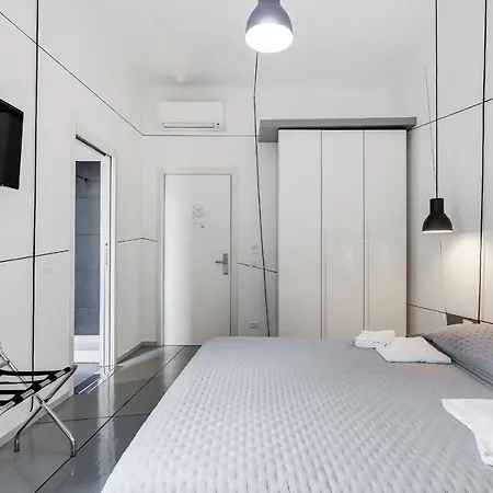 The Upper Bed & Breakfast Rome