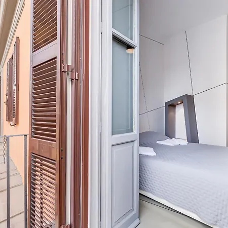 The Upper Bed & Breakfast Rom